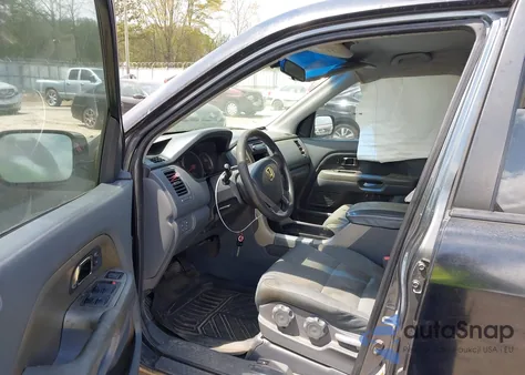 2006 Honda Pilot Lx from USA, damaged, VIN 5FNYF28106B030085